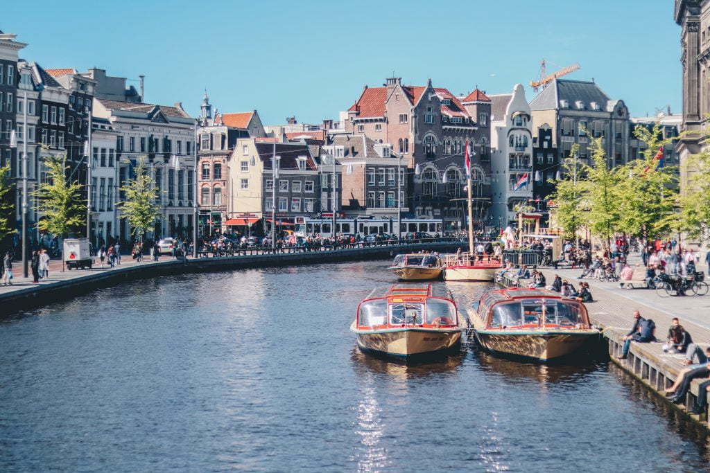 Amsterdam is one of many cities embracing new ideas. : Ethan Hu, Unsplash