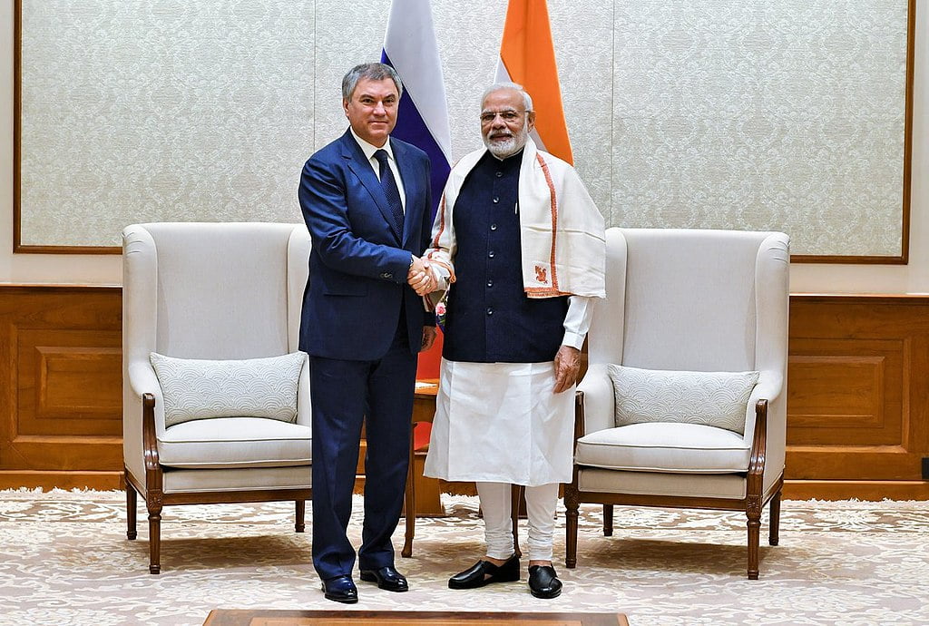 Russia’s Chairman of the State Duma Viacheslav Volodin meets with Indian Prime Minister Narendra Modi in 2018. (CC BY 4.0) : duma.gov.ru, Wikimedia Commons CC BY 4.0 (https://commons.wikimedia.org/wiki/File:Volodin-Modi_meeting_(2018-12-10)_02.jpg)