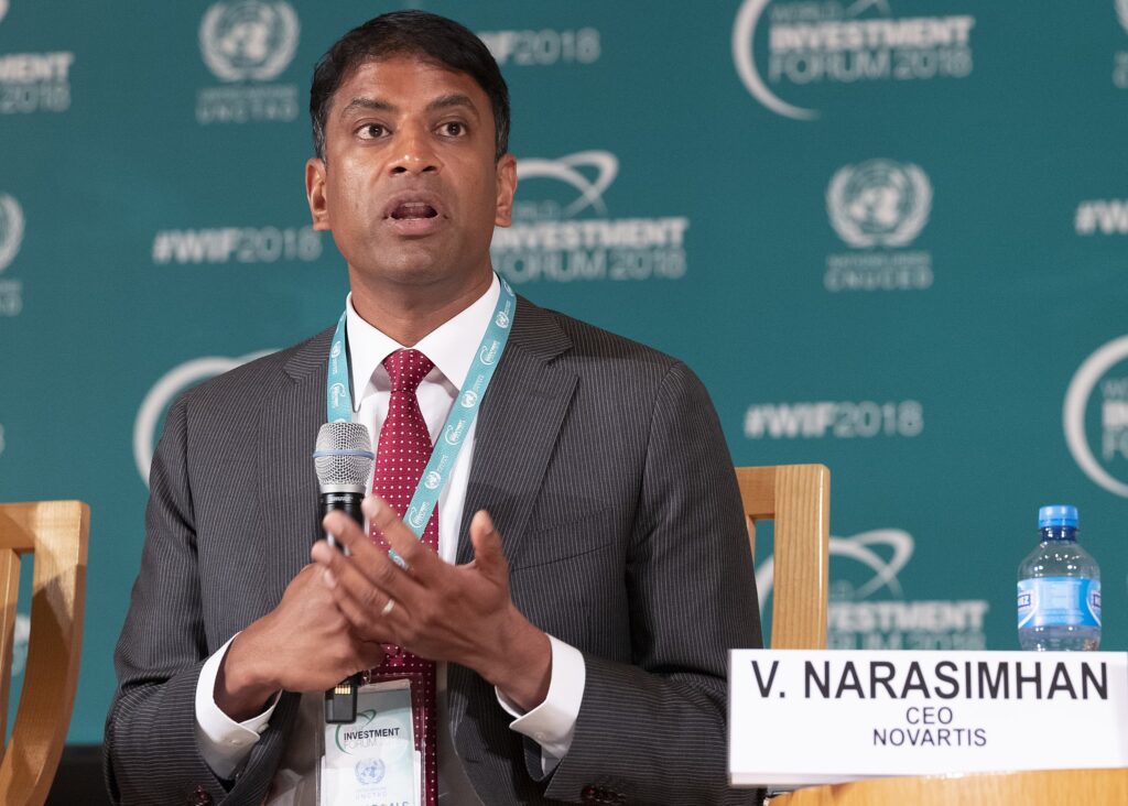 Companies such as Novartis, led by CEO Vasant Narasimhan, are making moves to counter the generic drug market. (CC BY 2.0) : UNCTAD Photo/Jean Marc Ferré, Wikimedia Commons https://bit.ly/3azO4TR CC BY 2.0