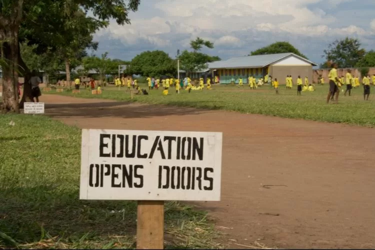 Schools can offer safe and supportive environments to young women that are free from discrimination, harassment, and violence. : “Uganda_25” by Matt Lucht is available at https://bit.ly/3Ktat4F CC by 2.0