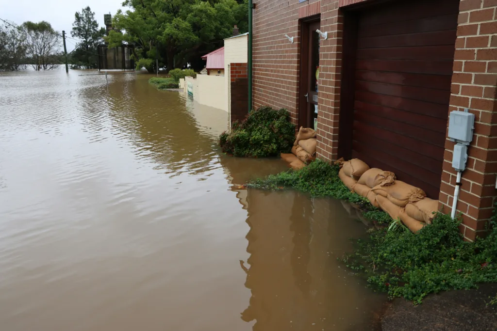 From flash flooding to bushfires: As weather extremes continue, climate-proofing Australian homes is only going to get more crucial. : Wes Warren, Unsplash Unsplash Licence
