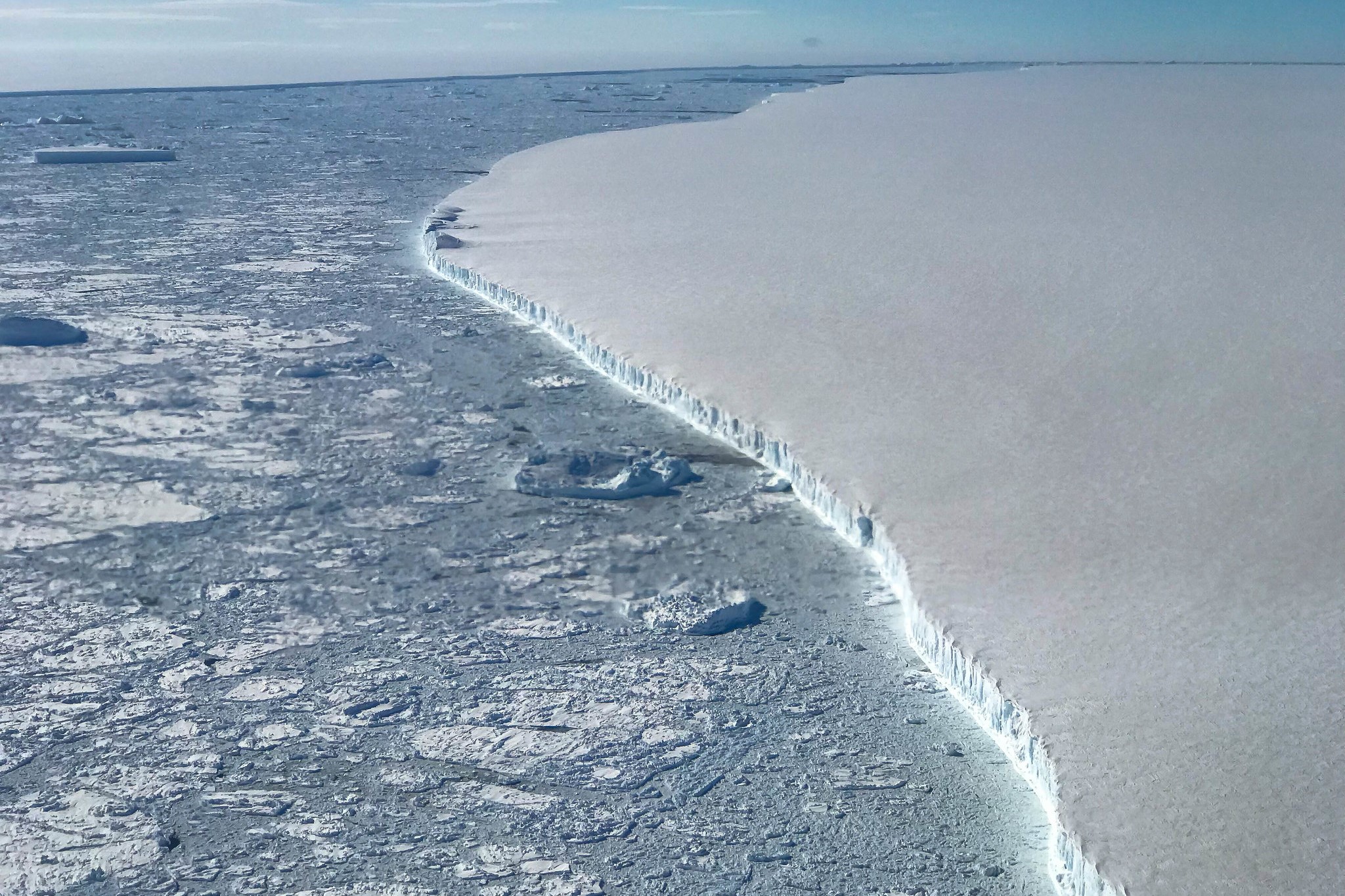 More than 40 percent of Antarctica’s ice shelves have have shrunk since 1997 due to ocean warming at depth. : ‘Operation IceBridge View of Larsen C’ by NASA ICE via Flickr https://flic.kr/p/ZpDZTx CC-BY-2.0