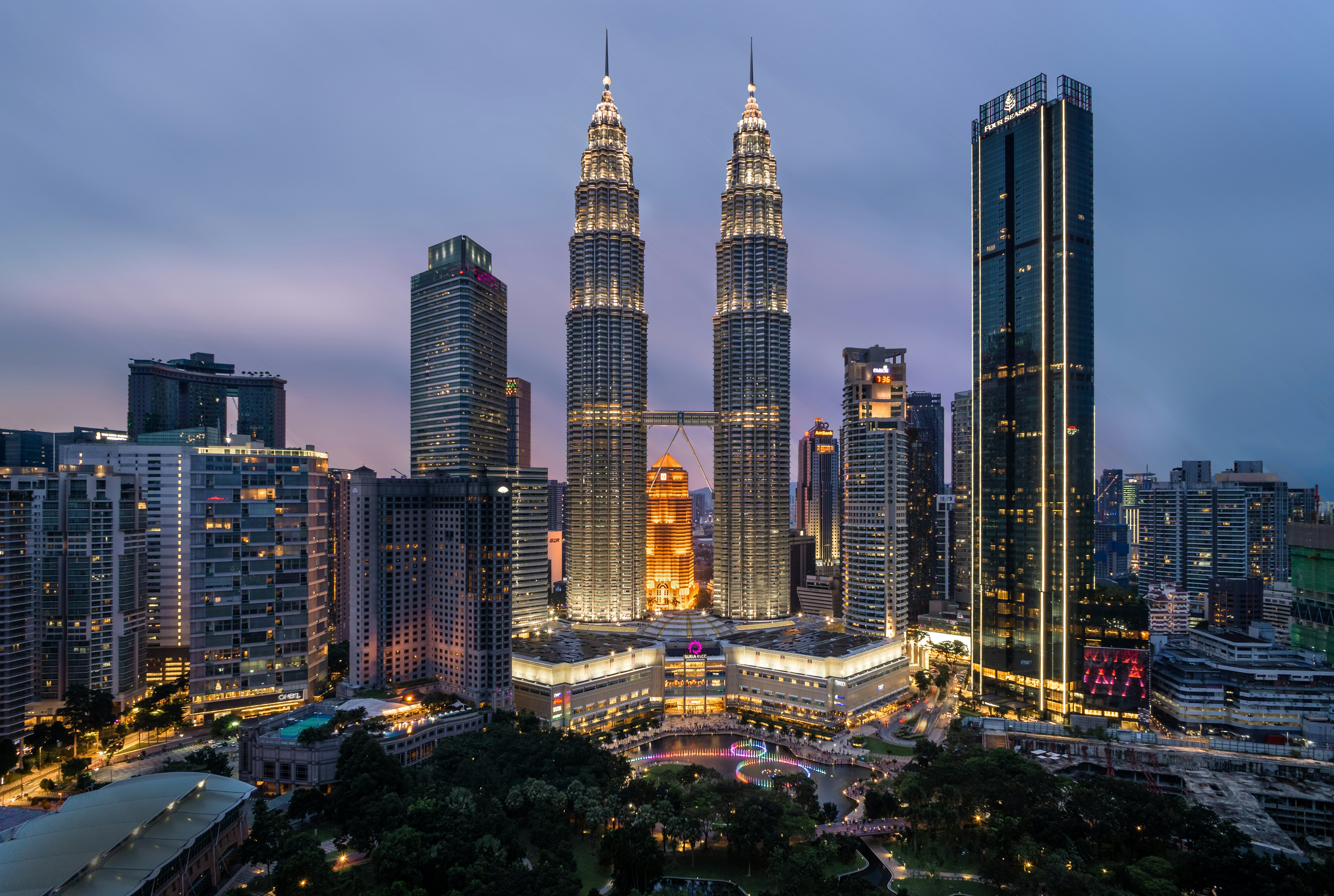 India and Malaysia remain committed to strengthen their bilateral ties. : Esmonde Yong, Unsplash Unsplash license