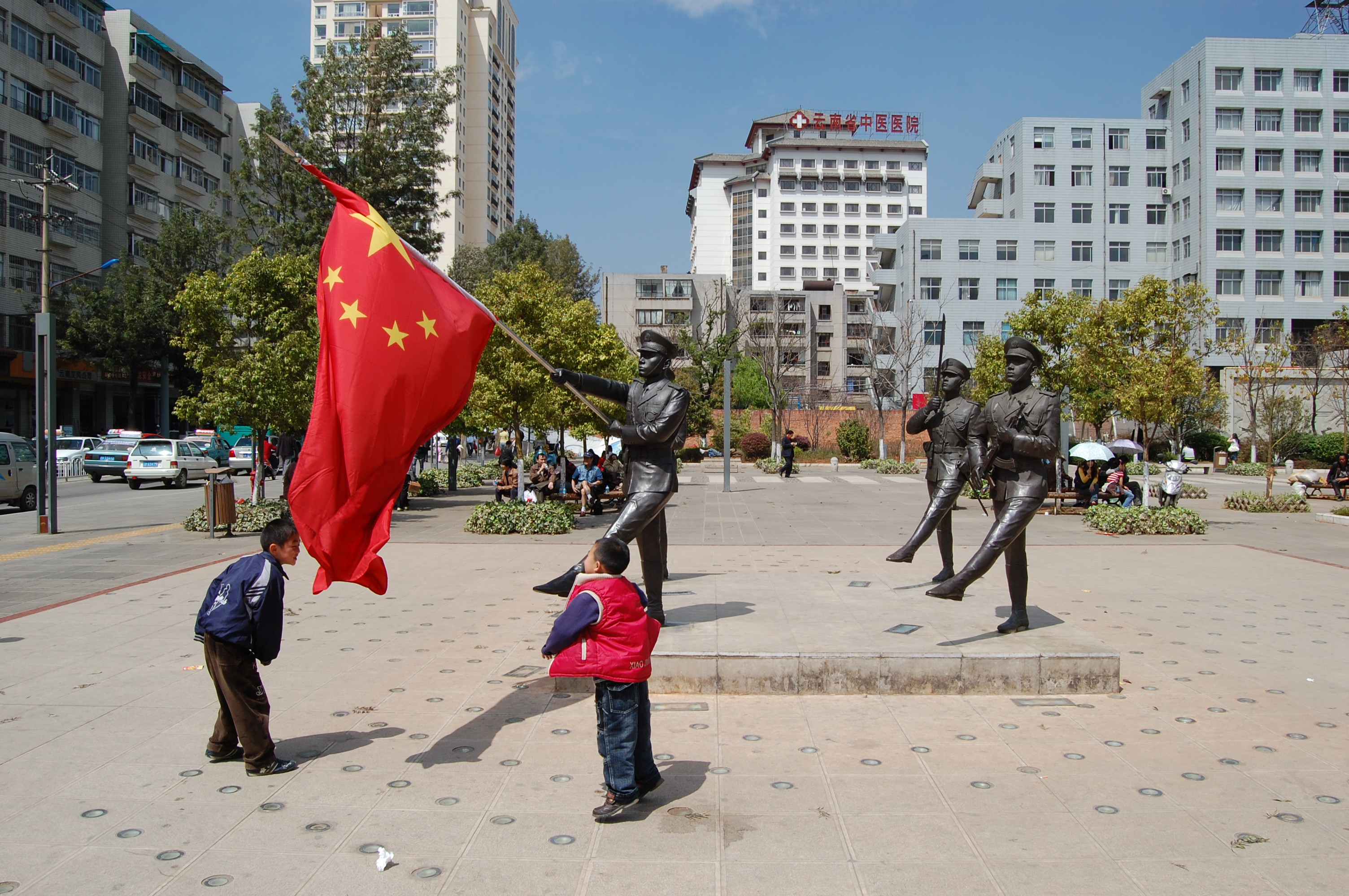After four decades of extraordinary growth, China is confronted with deeper structural issues in its economy. : Image by Matt Spurr available at  https://tinyurl.com/3rx2r5kr CC BY 2.0 DEED