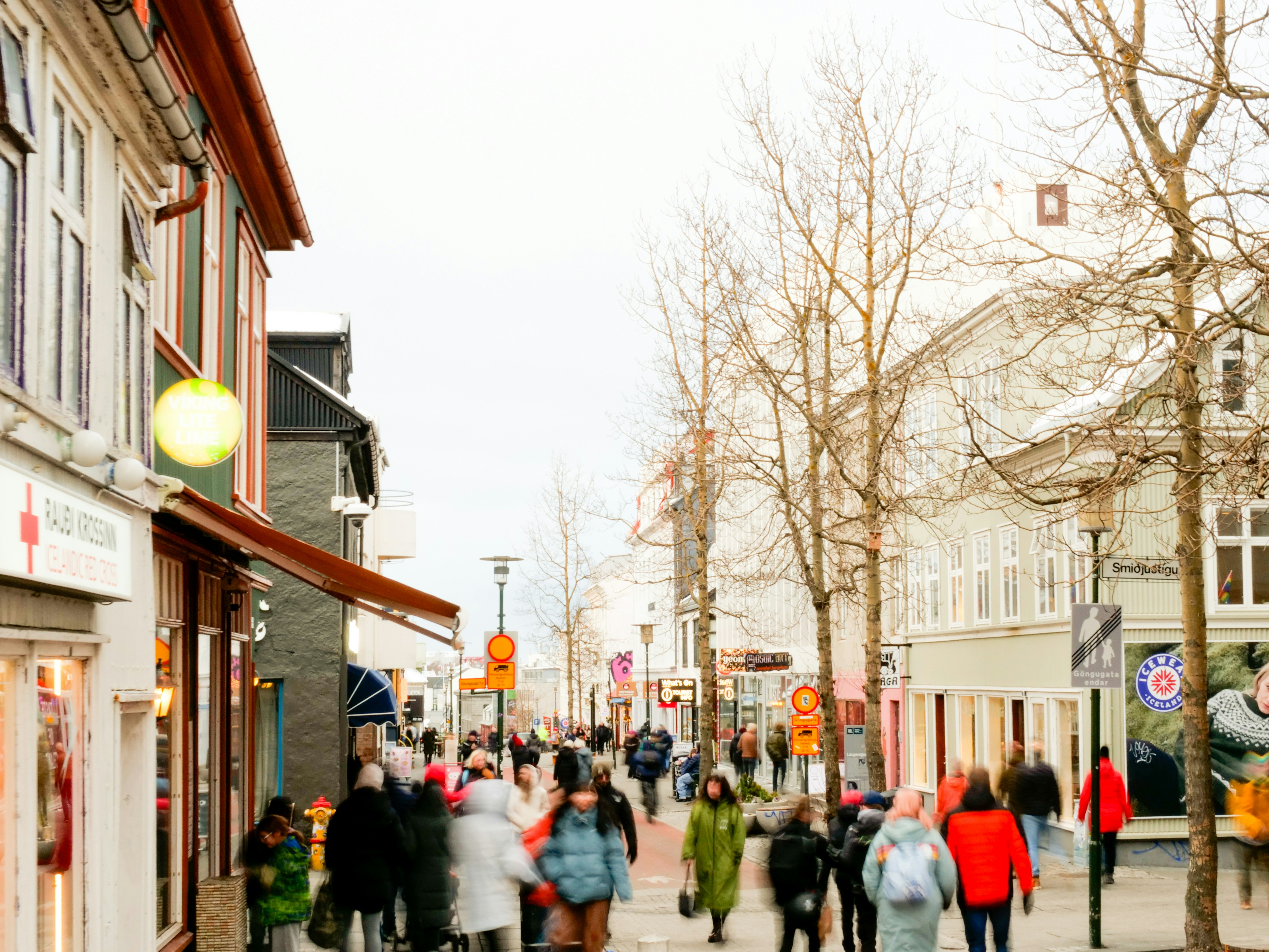 A growing number of Icelandic women are choosing to remain childfree, challenging traditional gender roles and embracing personal autonomy. : Ben Grayland (Unsplash) Unsplash license